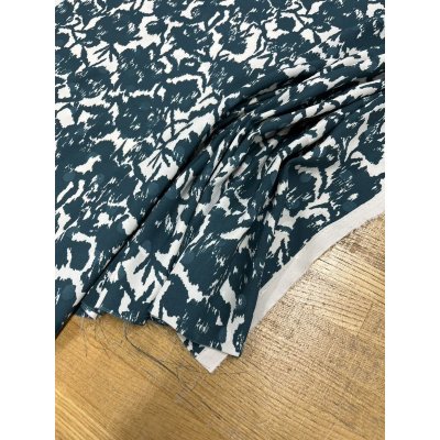 画像5: 生地：水玉織に花柄プリントポリエステル（緑）75cmパネル