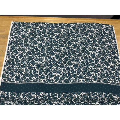 画像9: 生地：水玉織に花柄プリントポリエステル（緑）75cmパネル