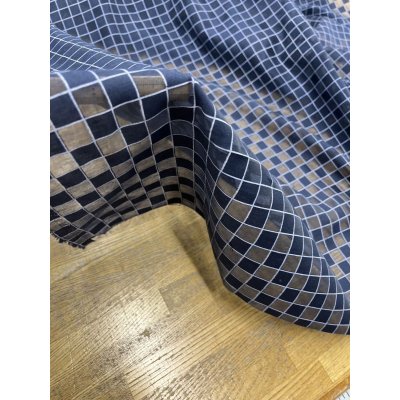 画像6: 生地:ポリエステル100%シアー素材格子柄(紺)