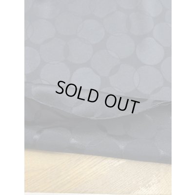 画像4: 生地:ポリストレッチサテンジャガード織り(紺)