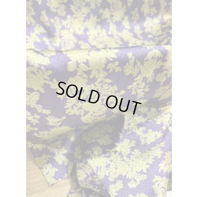 画像5: 生地：ポリストレッチサテンジャガード織り花柄（青紫／黄色）