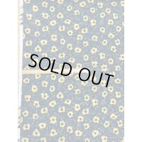 生地：NEWヴィーナス糸ポリエステルデシン花柄（緑／黄）