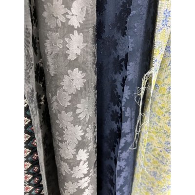 画像8: 生地：ポリレーヨン花柄朱子染オパール（グレー）