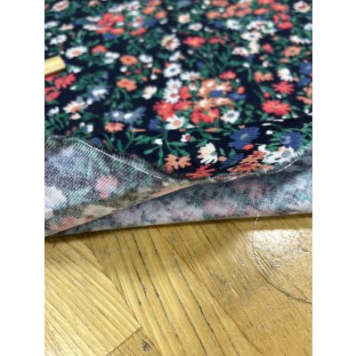 画像4: 生地：綿100％アリッサム柄コットン（紺）