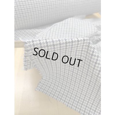 画像3: 生地： ３配色千鳥格子チェックのツイード（生成／グレー／紺）