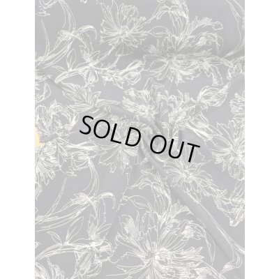 画像6: 生地：手書き風フラワープリントポリエステル100％（黒／白）