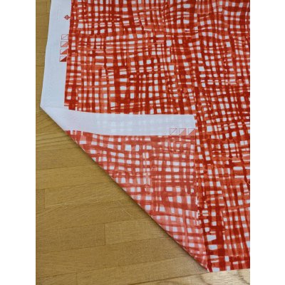 画像3: 生地：手書き風チェック柄ポリプリント（白／朱赤）