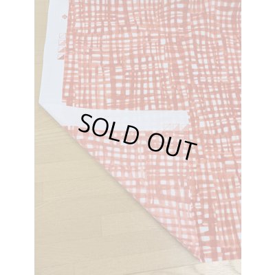 画像3: 生地：手書き風チェック柄ポリプリント（白／朱赤）