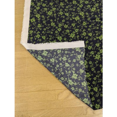 画像4: 生地：ダブル幅花柄割織デシンポリエステル100％（黒／緑）