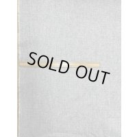 生地：ウール・ナイロン・ポリ、ラメ入りネップツイード（ライトグレー）