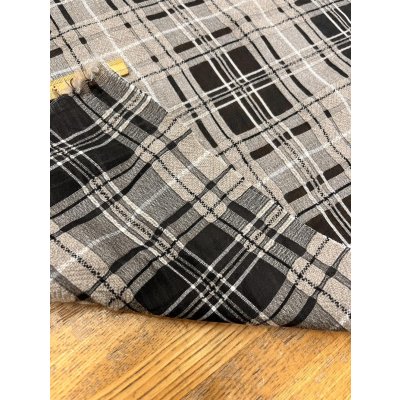 画像3: 生地：チェック柄立体ジャガード（ベージュ／黒）