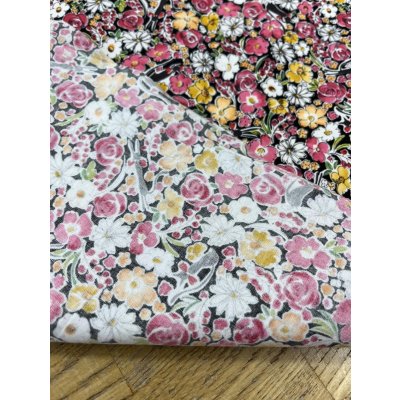 画像3: 生地：手書き風の花柄プリント（黒地／ピンク系）