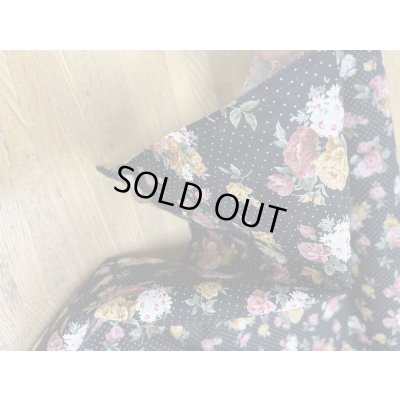 画像8: 生地：綿100％花・ドット柄プリントシーチング（黒地）