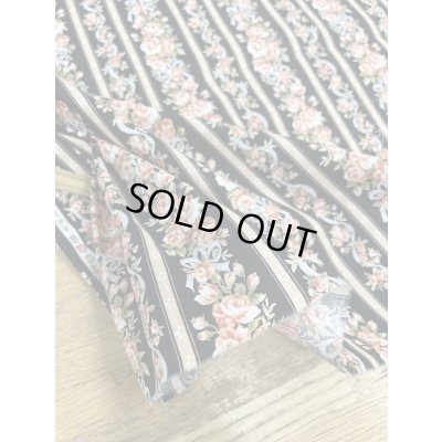 画像6: 生地：綿100％花・ストライプ柄プリントシーチング（黒地）