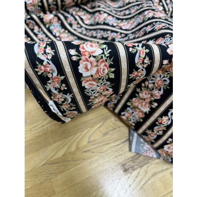 画像8: 生地：綿100％花・ストライプ柄プリントシーチング（黒地）