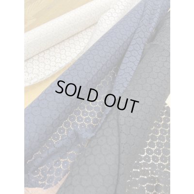 画像7: 生地:綿ナイロン混 サークルドット柄ラッセルレース生地(クリーム)