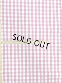 生地：綿100％ギンガムチェック柄プリントブロード（白×ピンク）