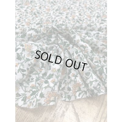 画像5: 生地：ポリ100％小花柄カットジャカード（ホワイト×イエロー×グリーン）