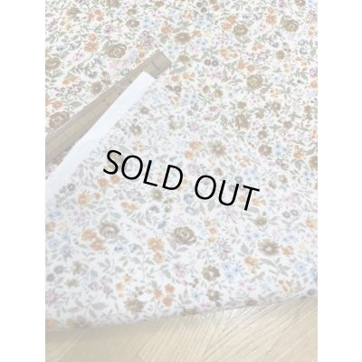 画像3: 生地：綿100％ 小花柄プリント（薄いクリーム地×多色）