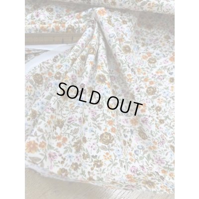 画像5: 生地：綿100％ 小花柄プリント（薄いクリーム地×多色）