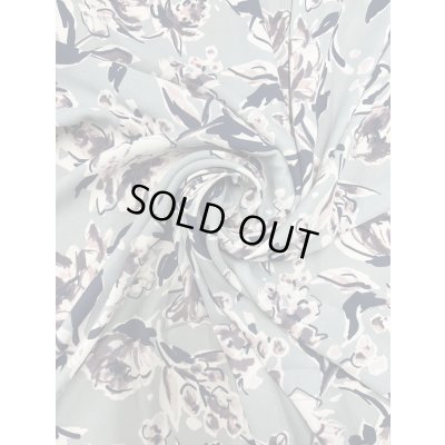 画像6: 生地：ポリエステル100％ 薔薇柄プリント（水色地／白黒）