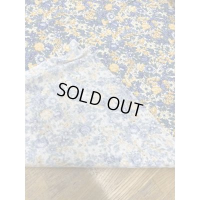 画像4: 生地：綿100％ フライスニット 花柄プリント（オレンジ／ブルー）