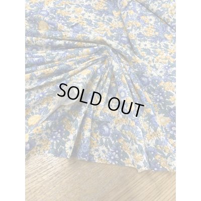 画像5: 生地：綿100％ フライスニット 花柄プリント（オレンジ／ブルー）