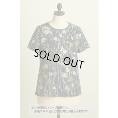 画像1: 生地：綿100％ ラフィーガーゼ天竺 ストライプ花柄プリント（ネイビー／カーキ系）