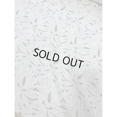 画像7: 生地:綿100%花柄カットジャガード(オフ白)