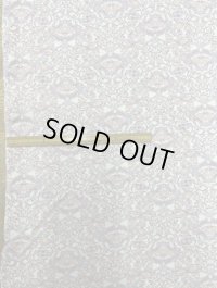 生地：綿100％ 花柄天竺ニット（オフホワイト×ピンクパープル）