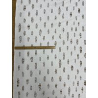 生地：綿100％オパール型加工風ダメージ裏毛ニット（白）