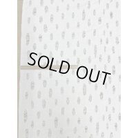 生地：綿100％オパール型加工風ダメージ裏毛ニット（白）