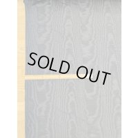 生地：ポリエステル100％モアレ生地（黒）