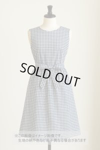 生地：綿100％ギンガムチェック柄（紺）