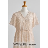 生地：ポリエステル100％ 小花柄プリントボイル（ベージュ／白）