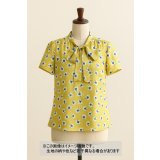 生地：ジャガード織り×花柄プリント生地（イエロー）