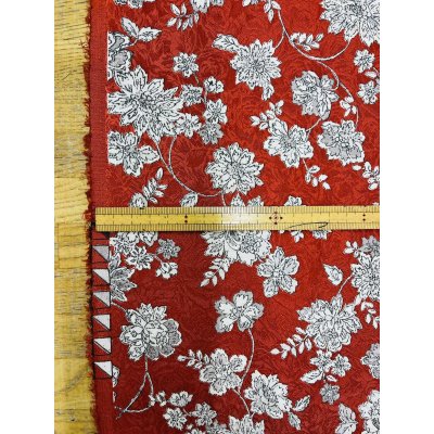 画像3: 生地:ポリエステル100%ジャガード織り花柄プリント生地(赤/白・グレー)