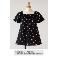 生地：綿ローンミラクルウェーブ ランダムドット（黒／ピンク）