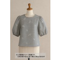 生地：ポリエステル100％刺繍入りボーダー（白／紺）