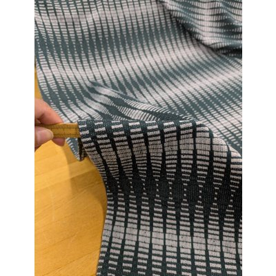 画像4: 生地：綿ポリ幾何学柄ニット（グリーン）