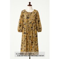 生地：ポリエステル100％