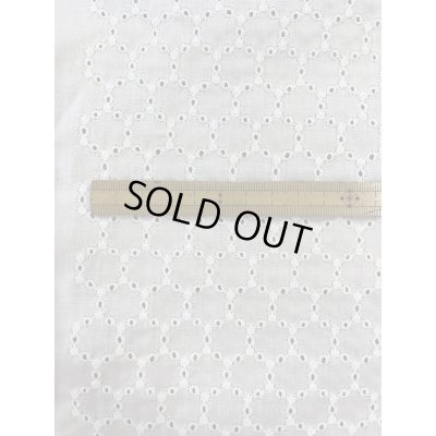 画像3: 生地：綿100％ 綿サークルレース生地（ホワイト）