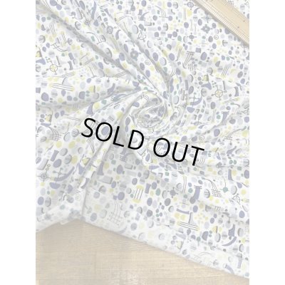 画像7: 生地：綿100％抽象的SZ柄天竺ニット（白地）