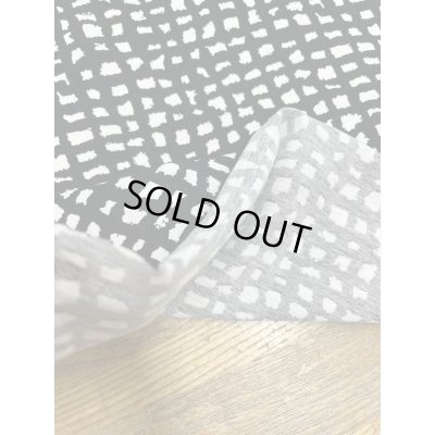 画像5: 生地：綿100％モノトーン手書き風チェック 天竺ニット（白／黒）