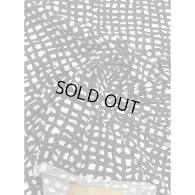 画像6: 生地：綿100％モノトーン手書き風チェック 天竺ニット（白／黒）