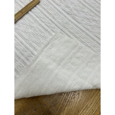 画像4: 生地：ジャガード編み アランケーブル柄 ニット（オフ白）