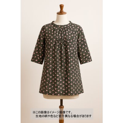 画像1: 生地：綿100％小花プリント平織（ブラック）