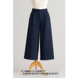 生地：平織りウール混ネップツイード（紺系）