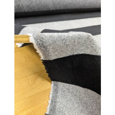画像5: 生地： ツイード太ボーダー柄ウール（グレー／黒）