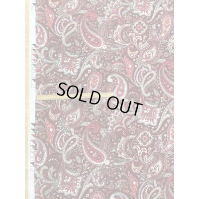 画像2: 生地：ポリエステル100％ペイズリー柄プリント（赤系）